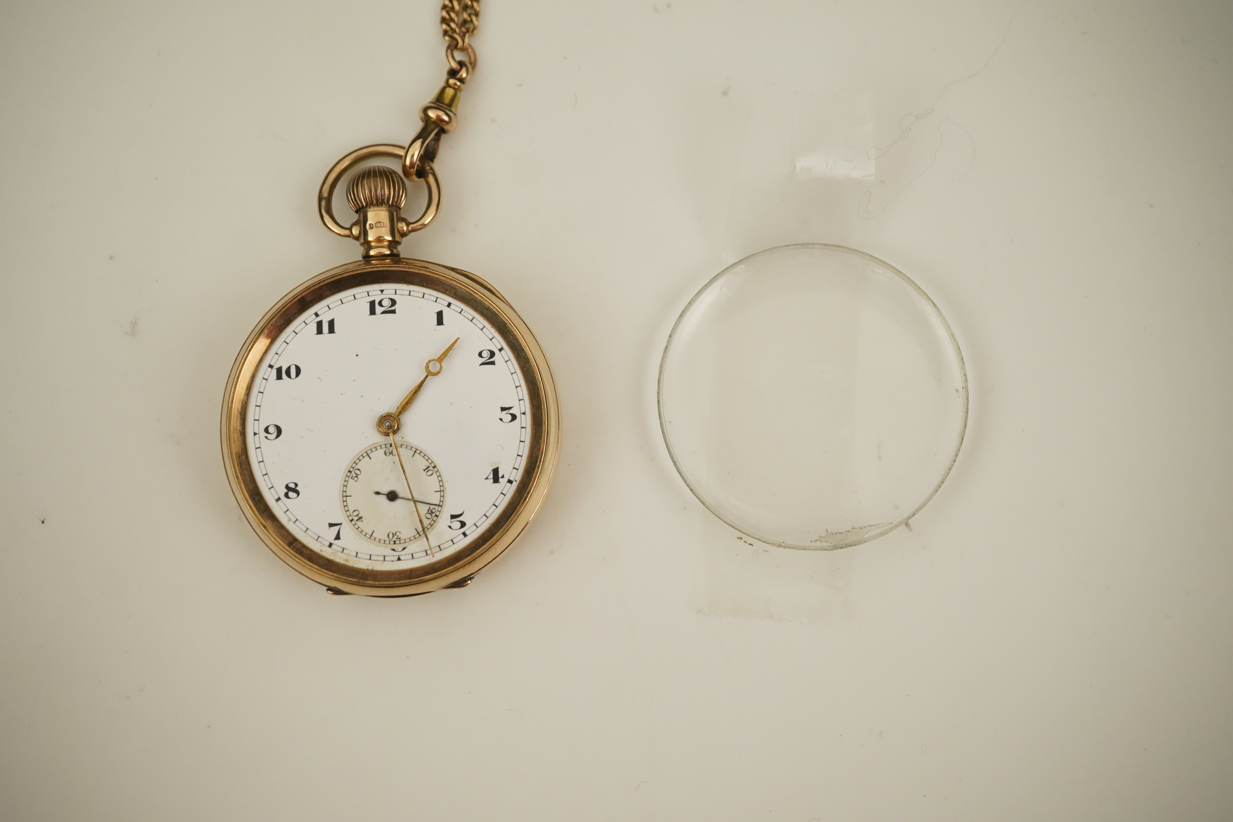 A George V 9ct gold open faced keyless pocket watch